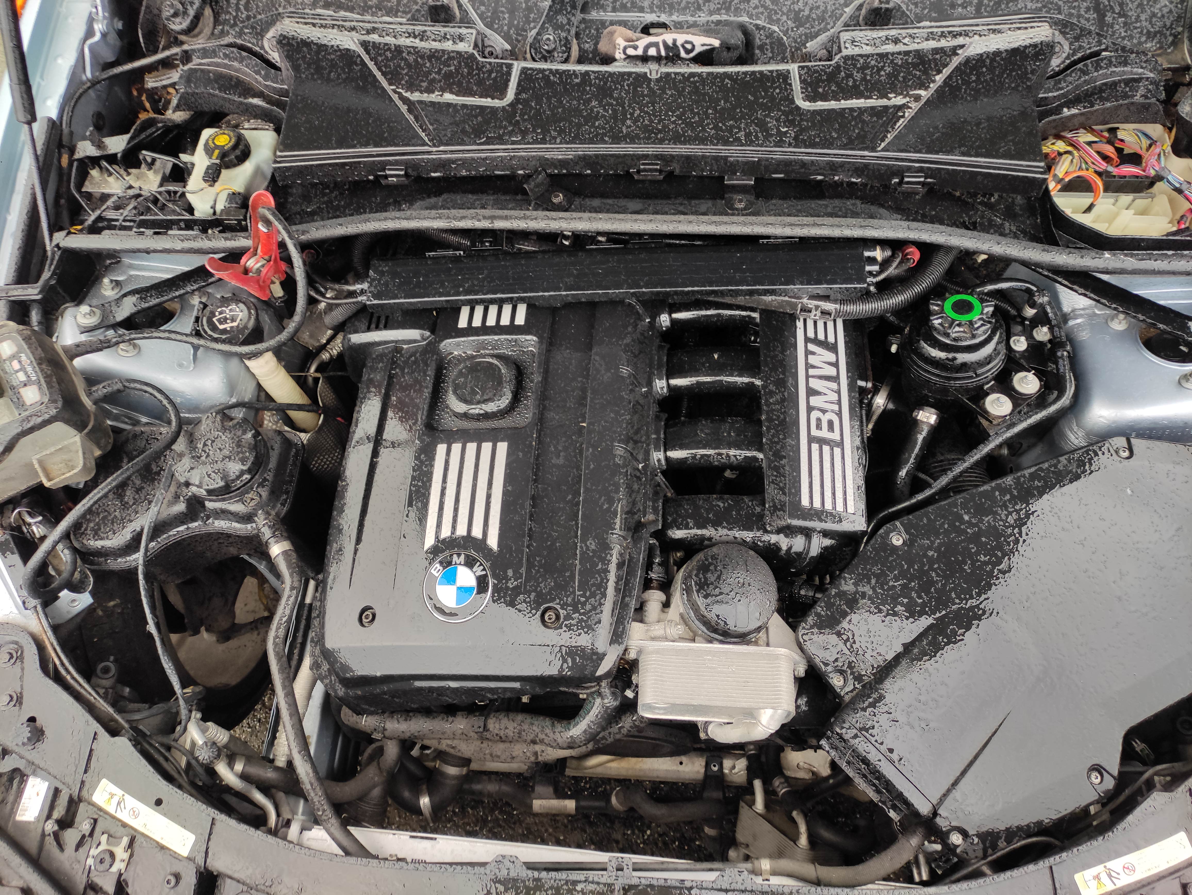 #183 BMW E90 2008 FOR PARTS
