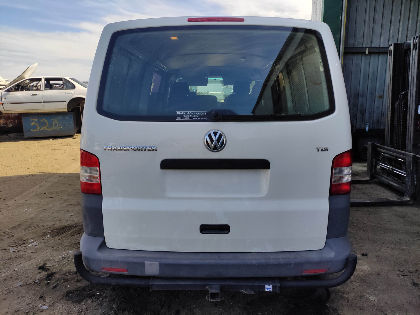 #667 VOLKSWAGEN KOMBI,TRANSPORTER (2010) FOR  PARTS