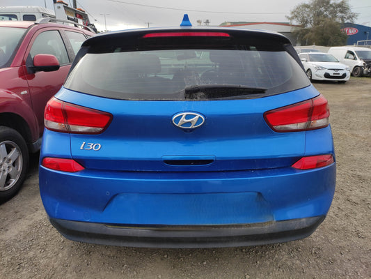 #755  HYUNDAI i30 2017 FOR PARTS