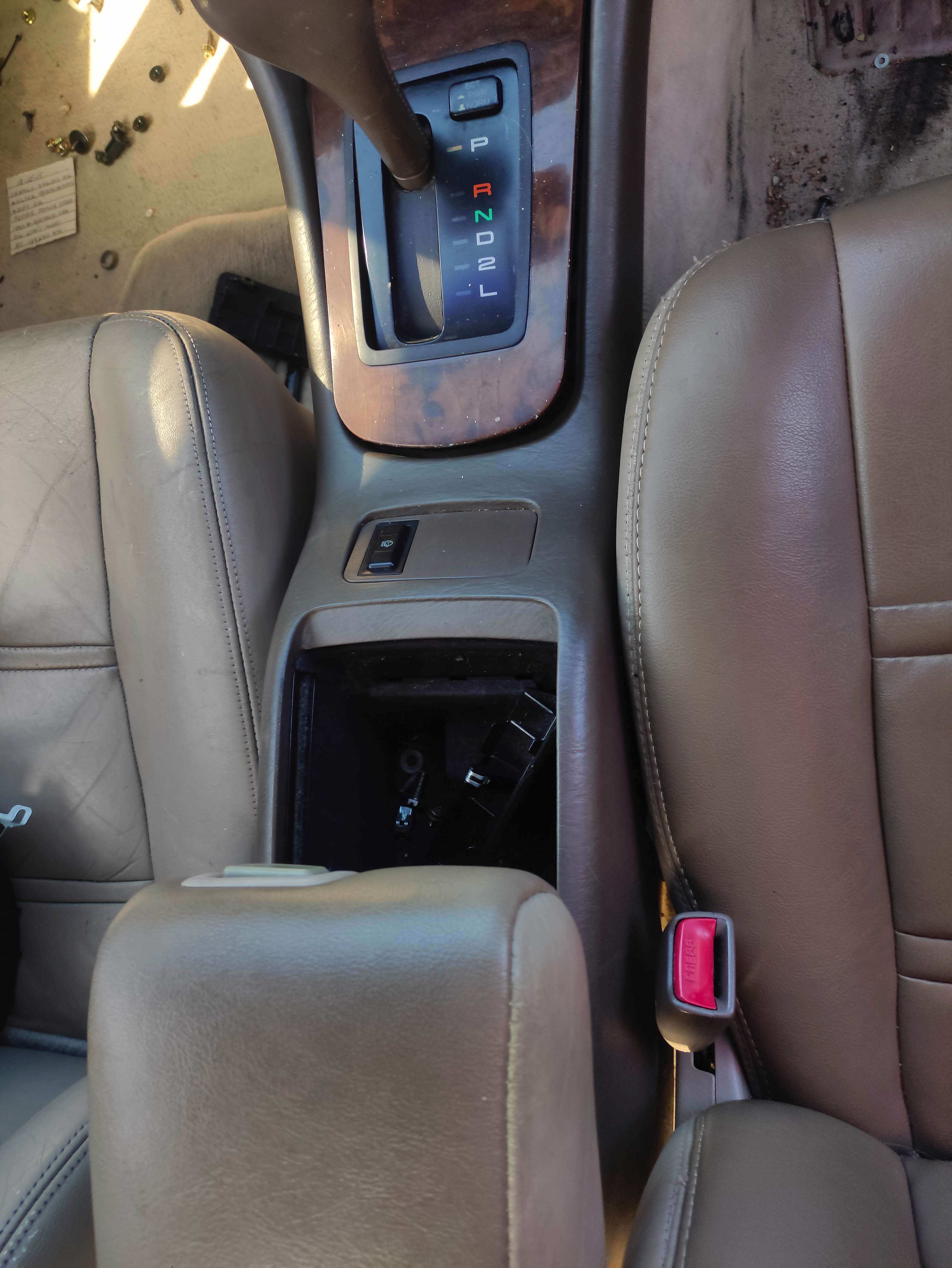 #138 LEXUS ES 1993 FOR PARTS