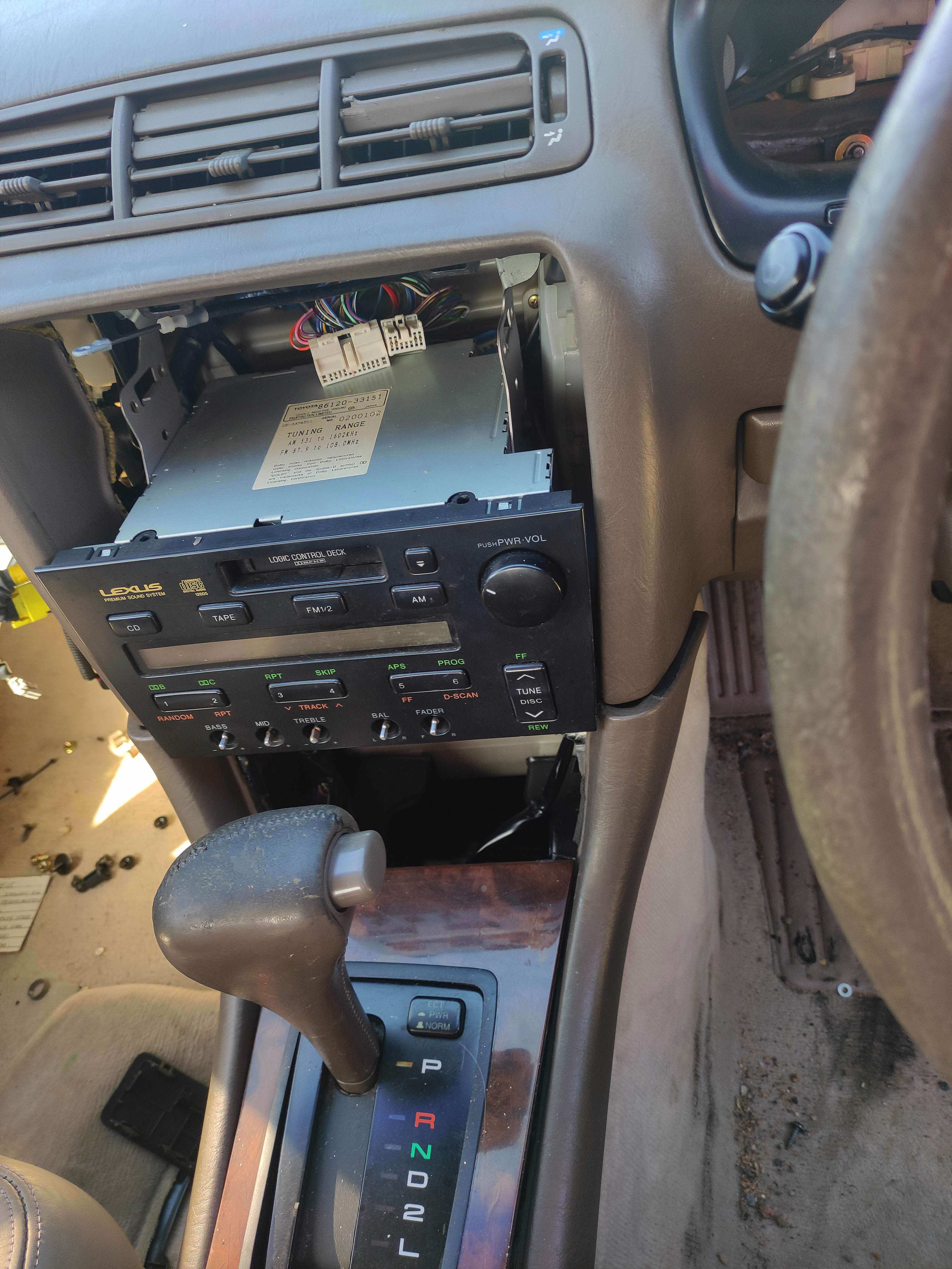 #138 LEXUS ES 1993 FOR PARTS