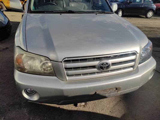 #739 TOYOTA KLUGER 2004 FOR PARTS