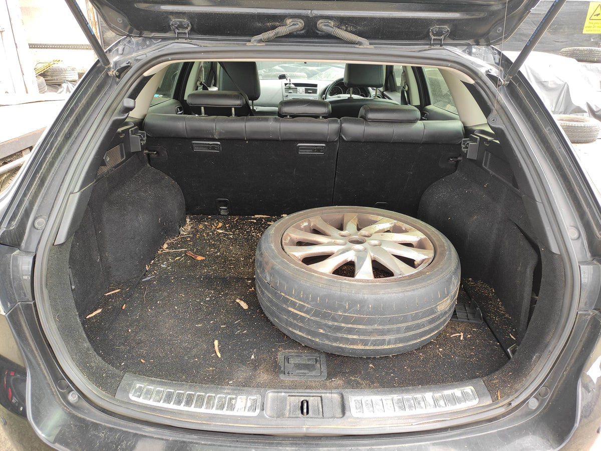 #763 MAZDA6 2011 FOR PARTS