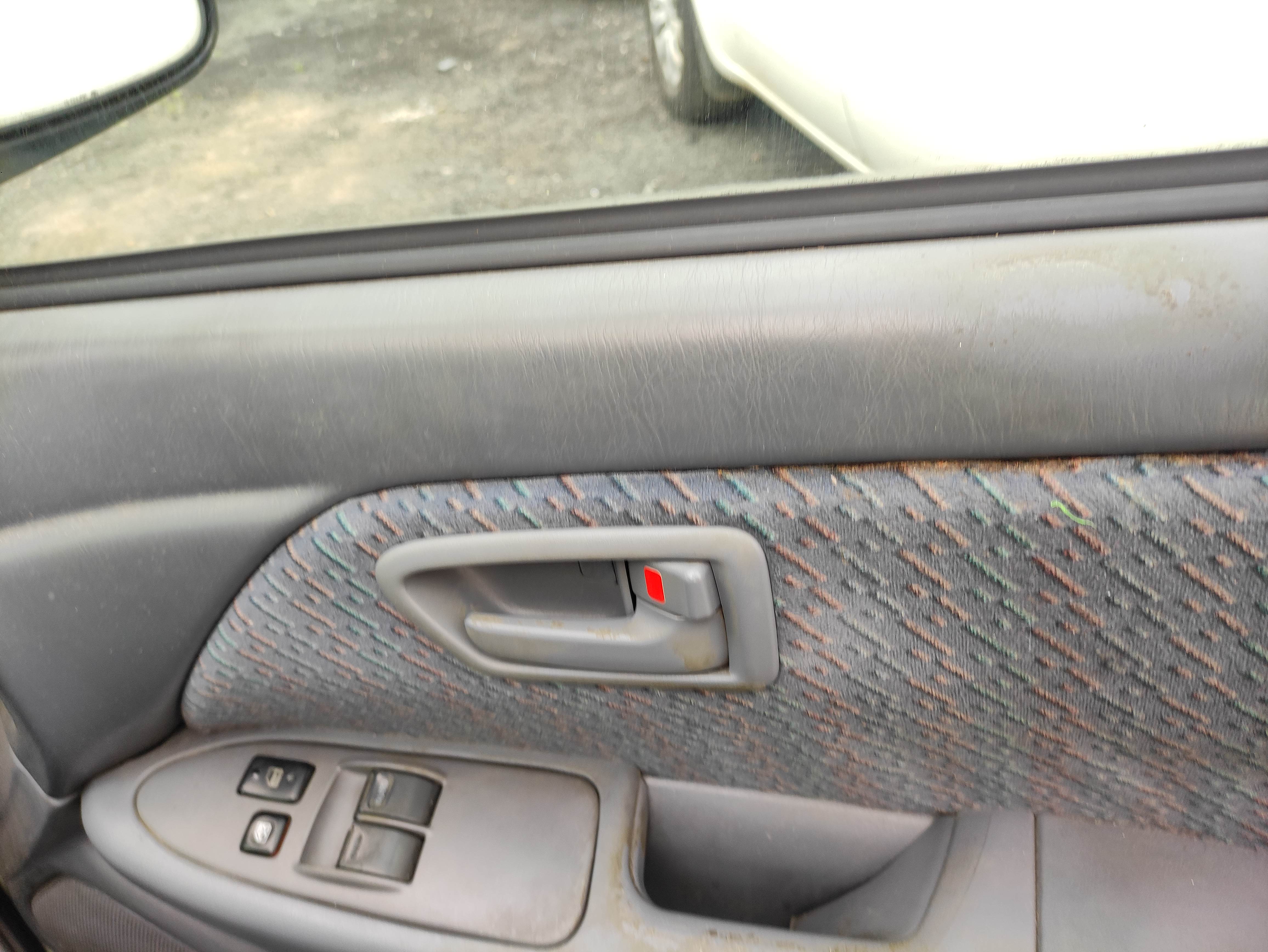 # 476 TOYOTA CAMRY 2001 FOR PARTS