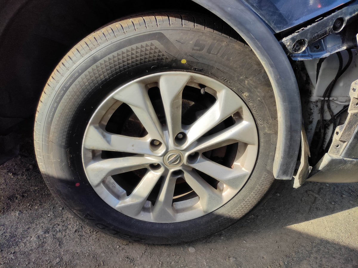 #758 NISSAN X-TRAIL 2016 FOR PARTS
