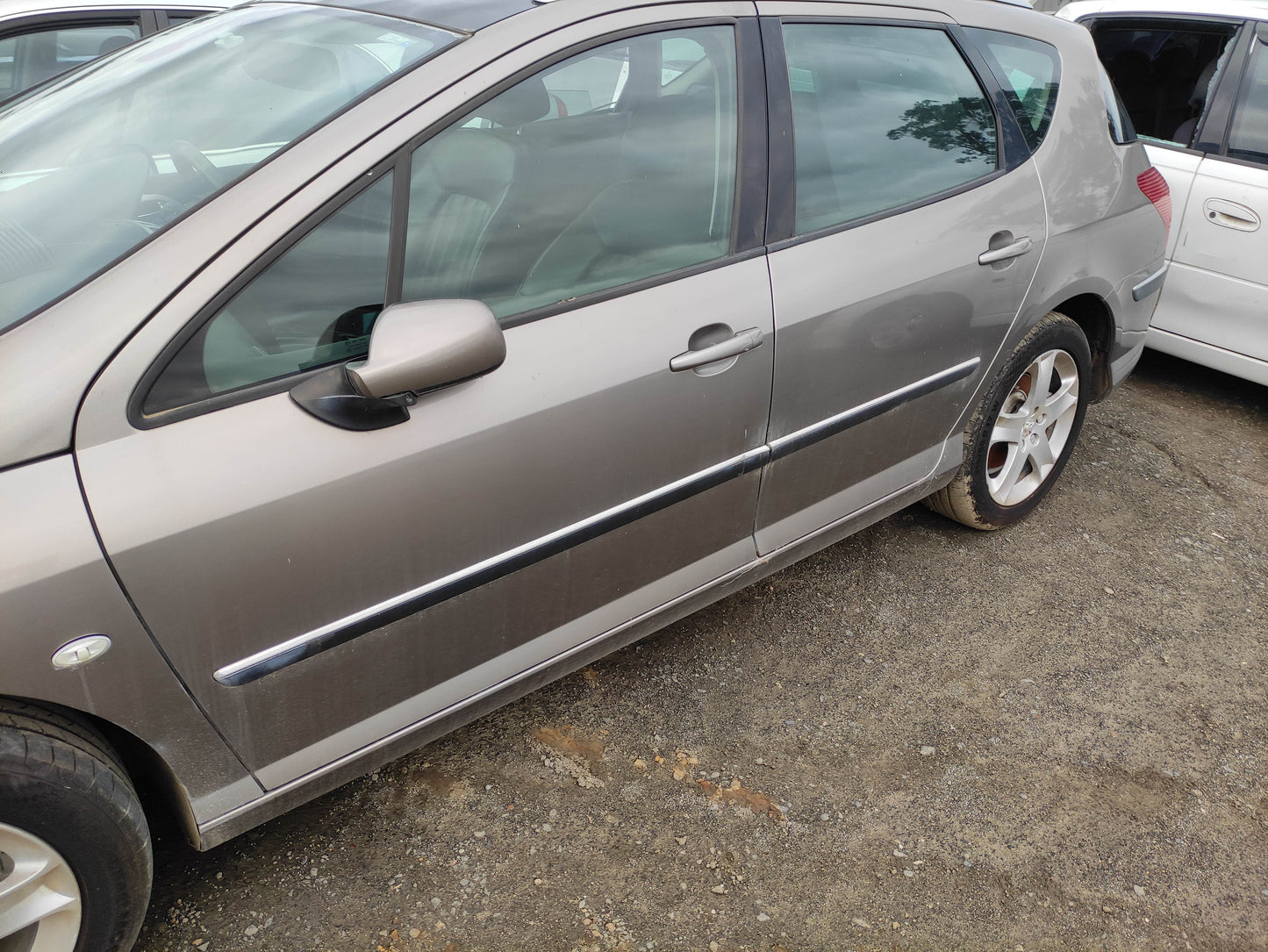 #726 PEUGEOT 407 FOR PARTS
