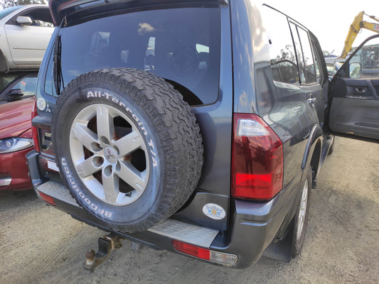 #458 MITSUBISHI  PAJERO ()2005