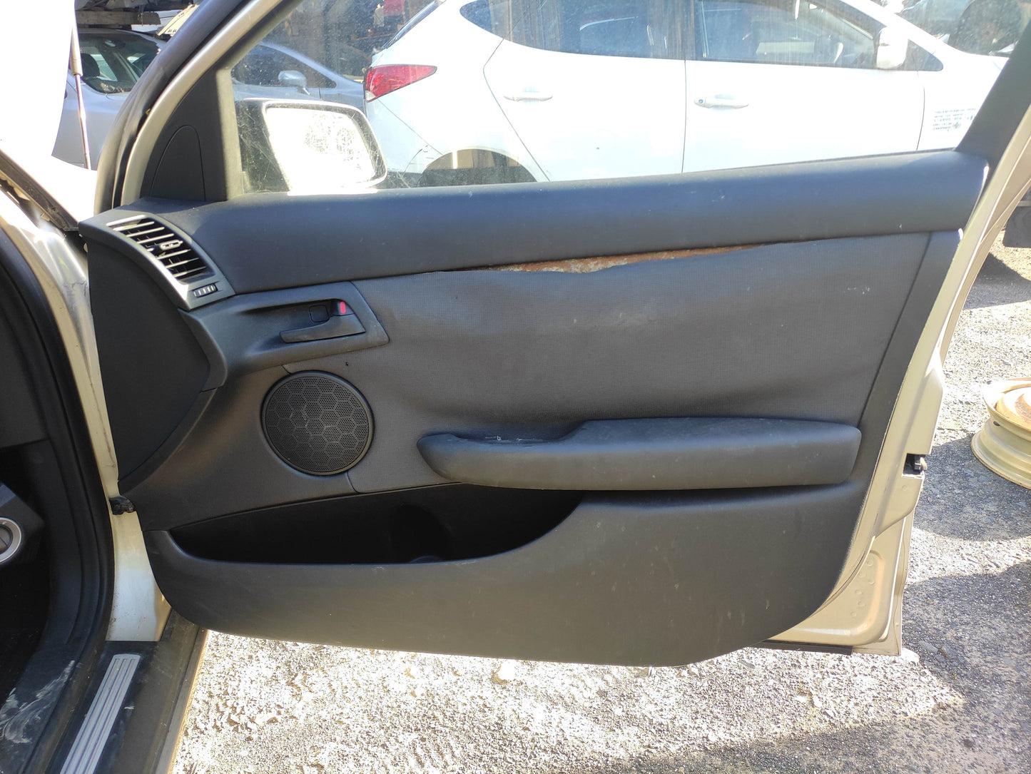 #669 HOLDEN COMMODORE VE (2007) FOR PARTS