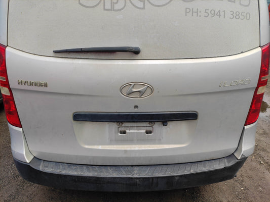 #379 HYUNDAI H-1,iLOAD 2009 FOR PARTS