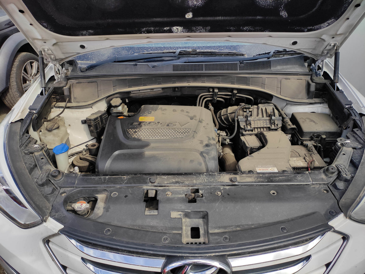 #768 HYUNDAI SANTAFE 2014 FOR PARTS