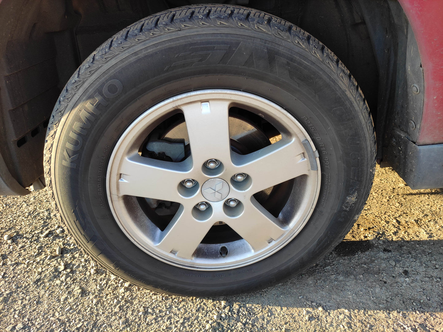 #744  MITSUBISHI OUTLANDER 2001 FOR QUALITY PARTS
