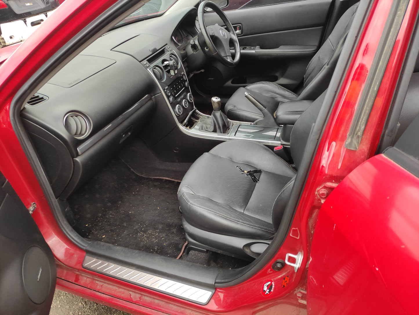 #724 MAZDA 6 2005 FOR PARTS