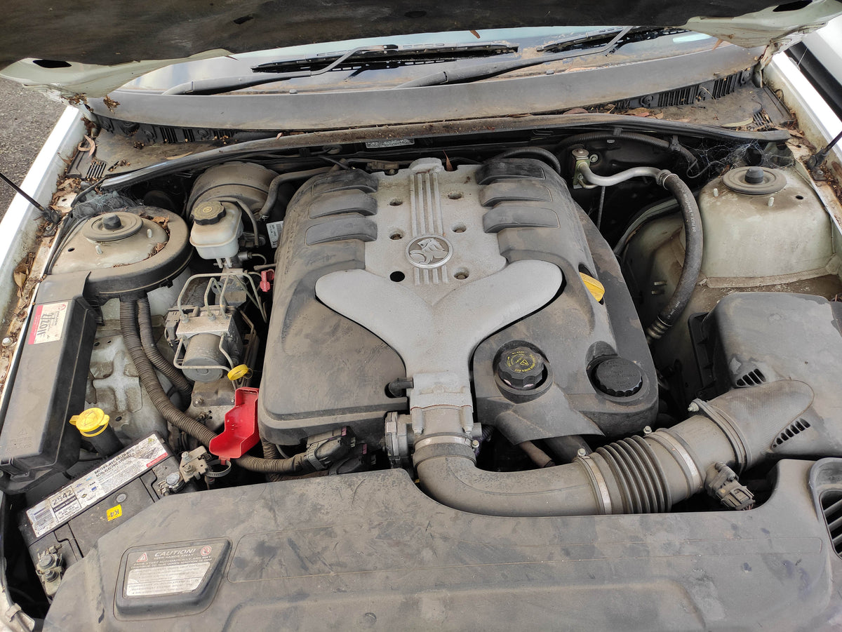 #742 HOLDEN COMMODORE 2006 FOR PARTS