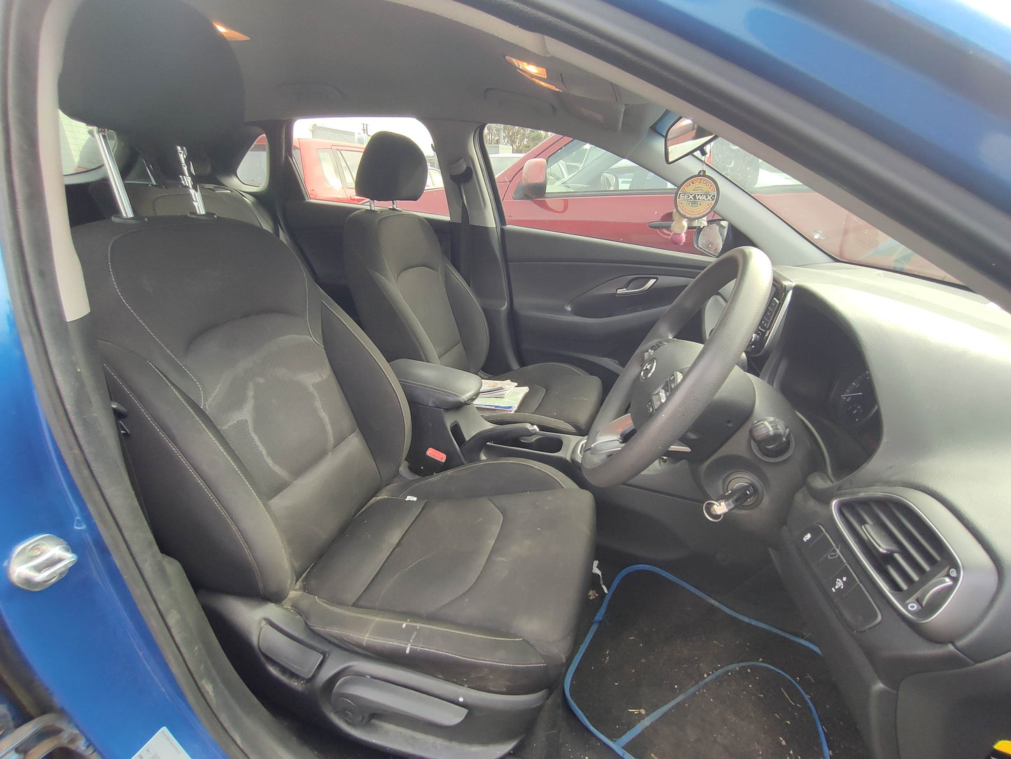 #755  HYUNDAI i30 2017 FOR PARTS