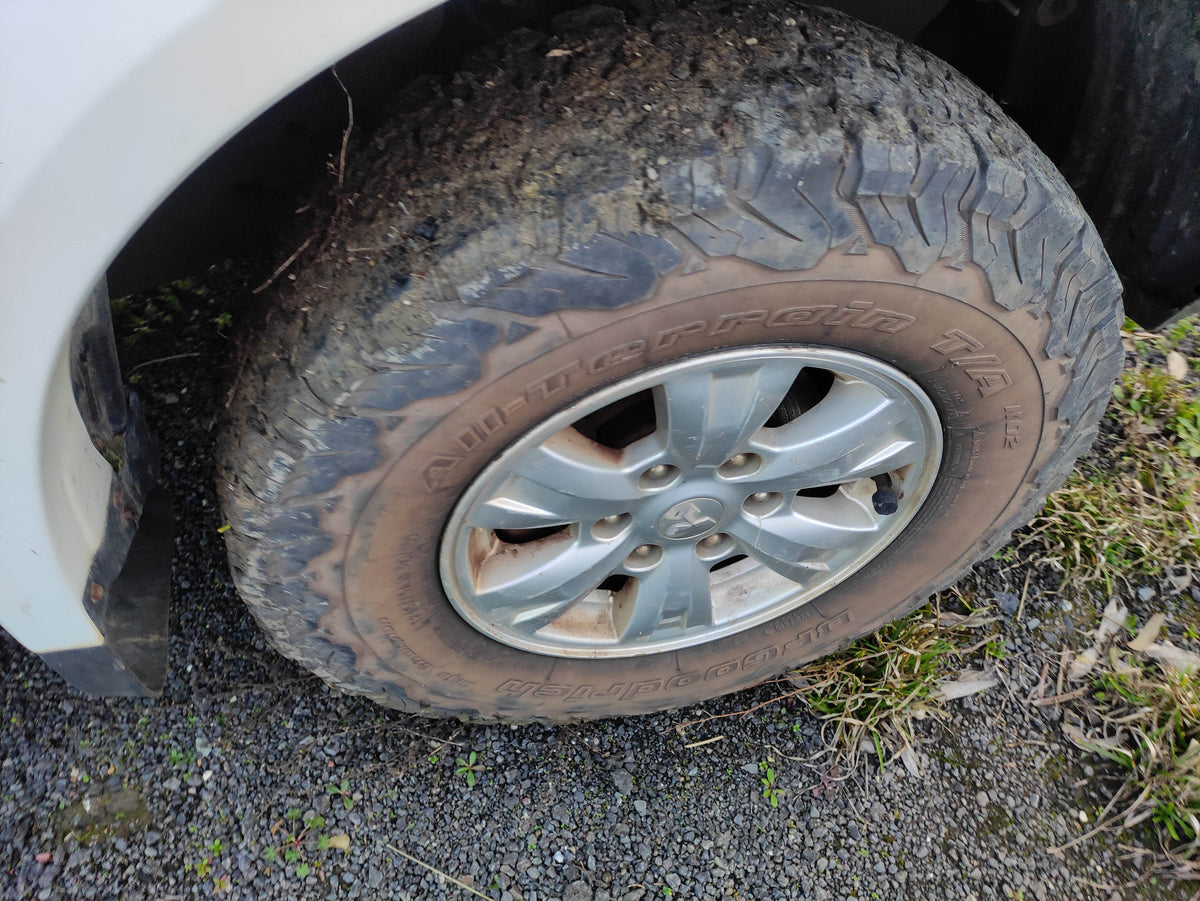 #740 MITSUBISHI TRITON 2015 FOR PARTS