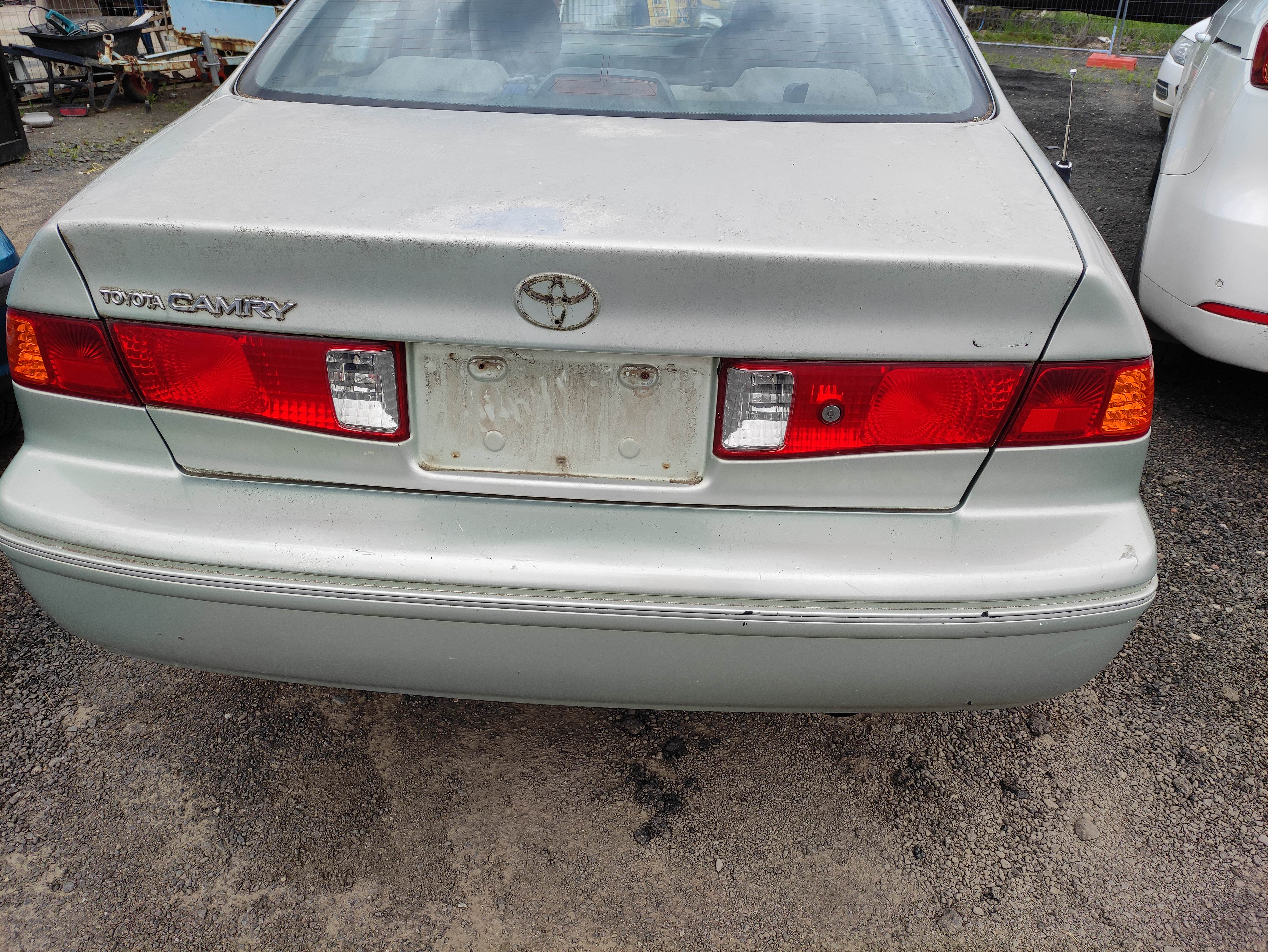 # 476 TOYOTA CAMRY 2001 FOR PARTS