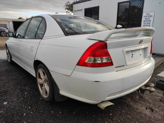 #742 HOLDEN COMMODORE 2006 FOR PARTS