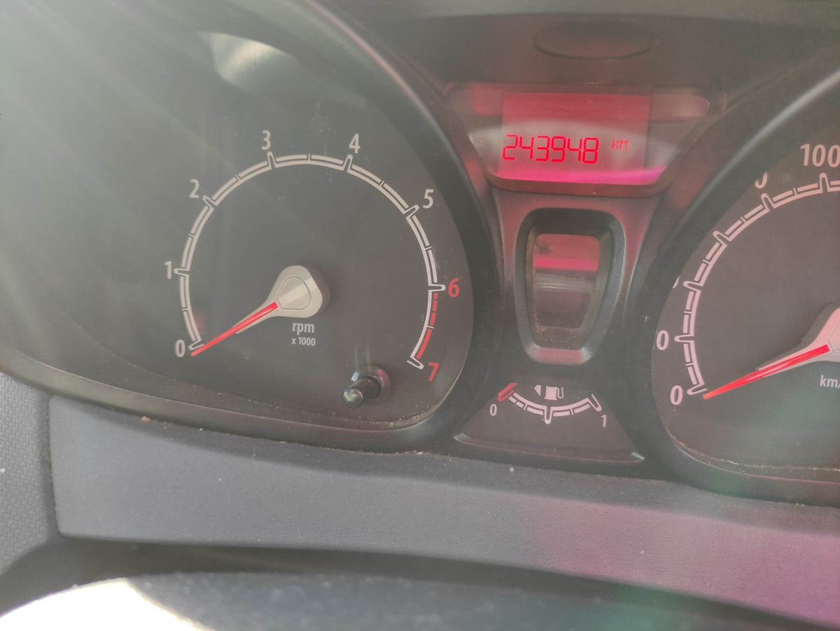 #754  FORD FIESTA 2010 FOR PARTS