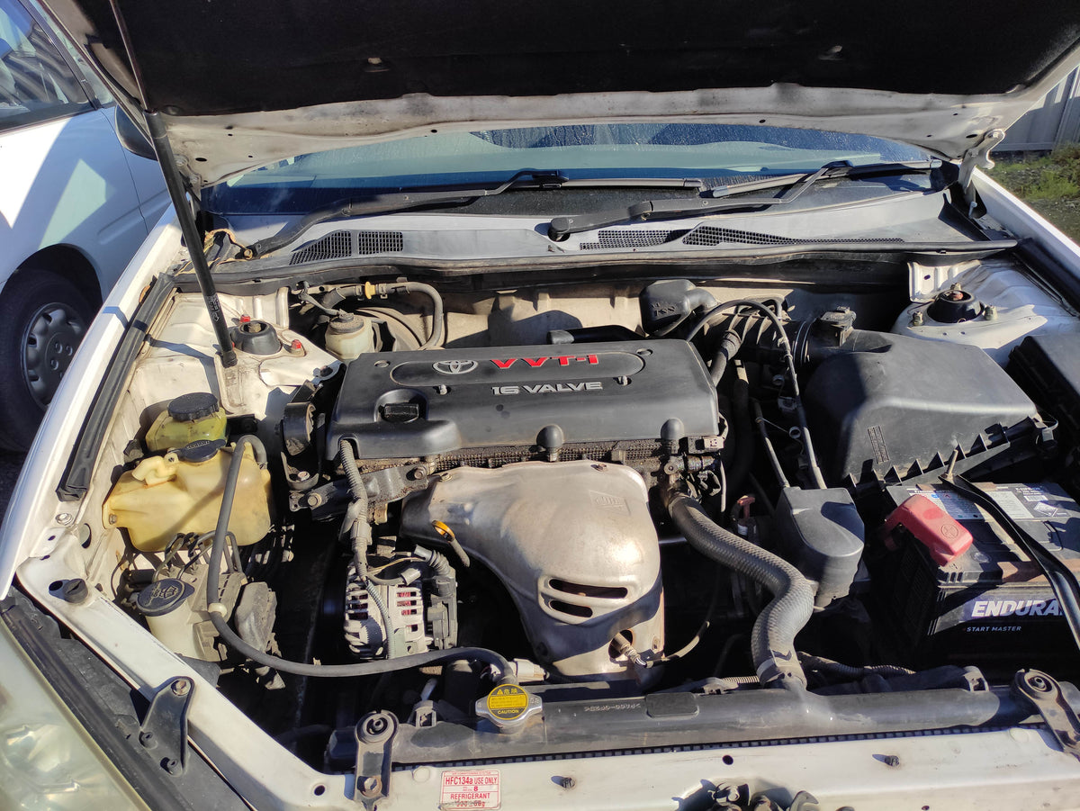 #738 TOYOTA CAMRY 2002 FOR PARTS