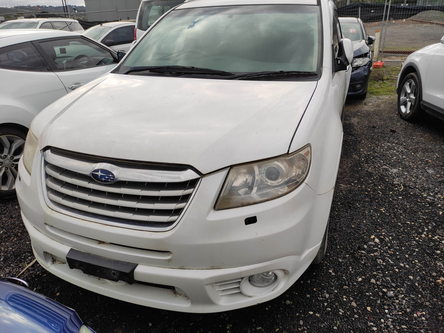 #723 SUBARU TRIBECA 2011 FOR PARTS