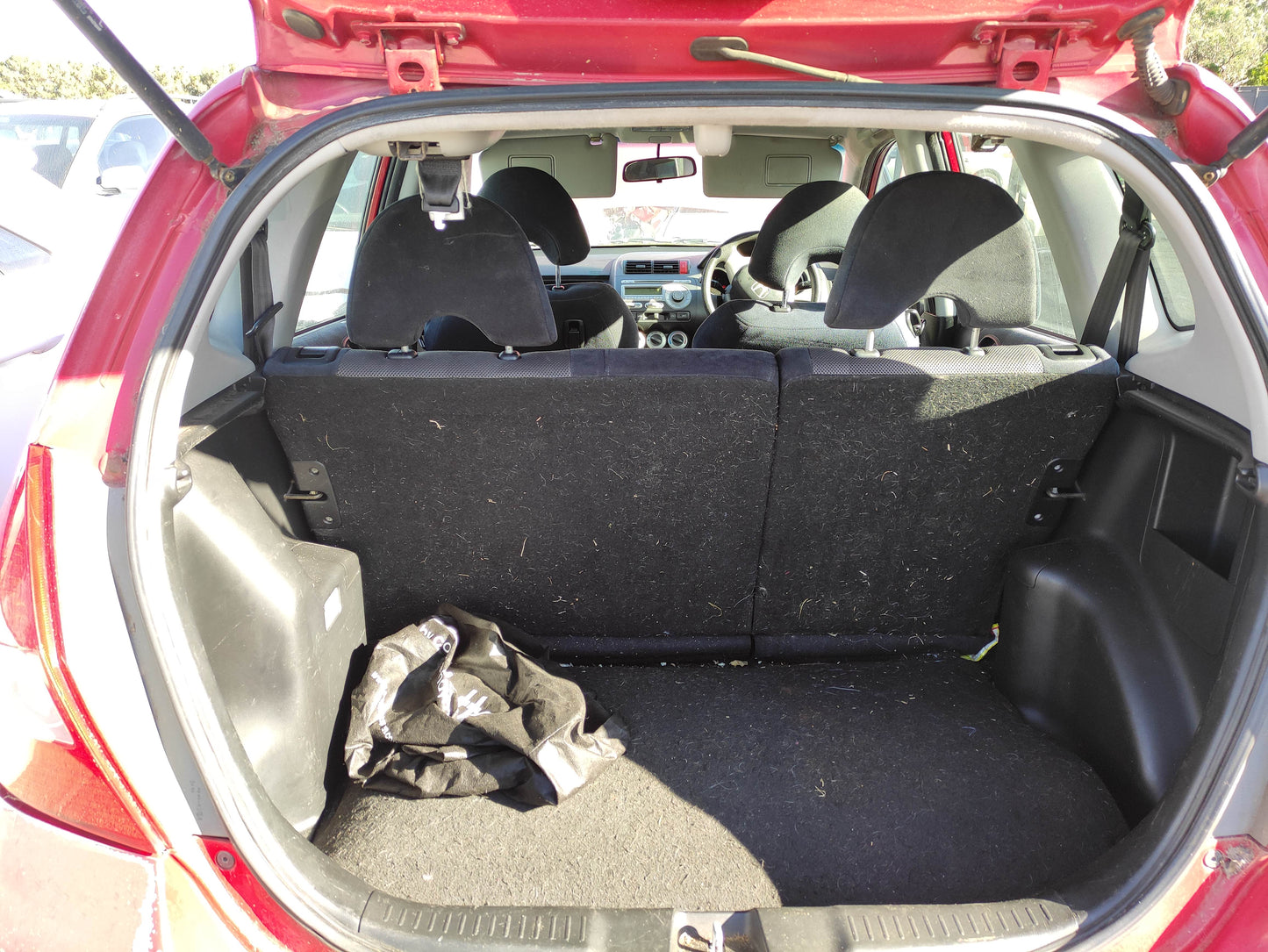 #663 HONDA JAZZ (2005) FOR PARTS