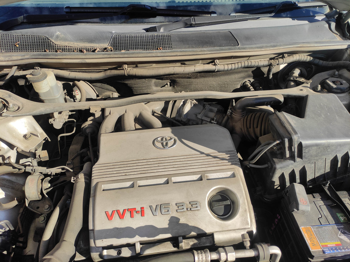 #739 TOYOTA KLUGER 2004 FOR PARTS