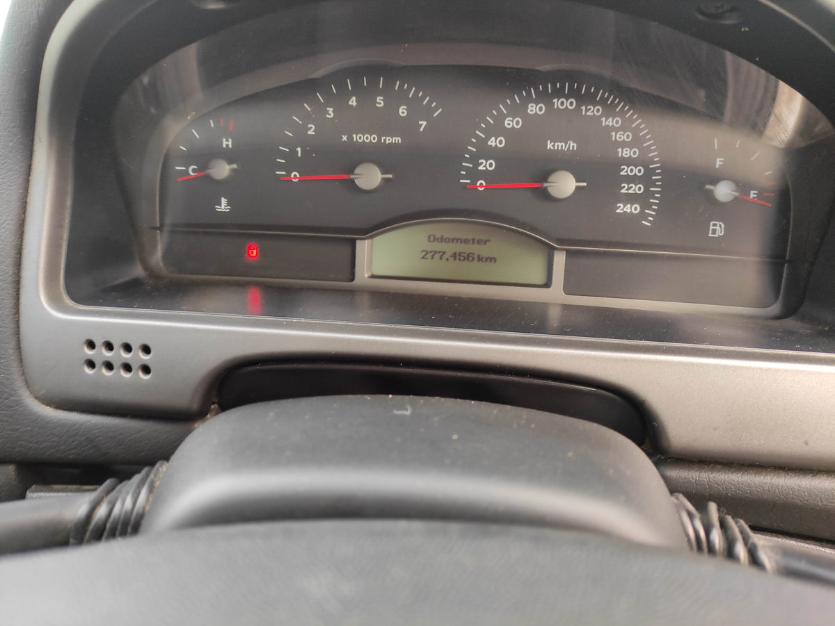 #742 HOLDEN COMMODORE 2006 FOR PARTS
