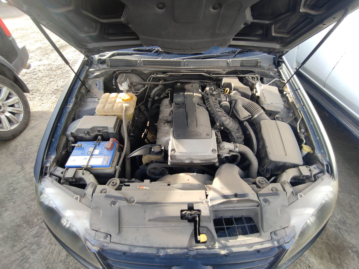 #767 FORD FALCON FG 2009 FOR  PARTS