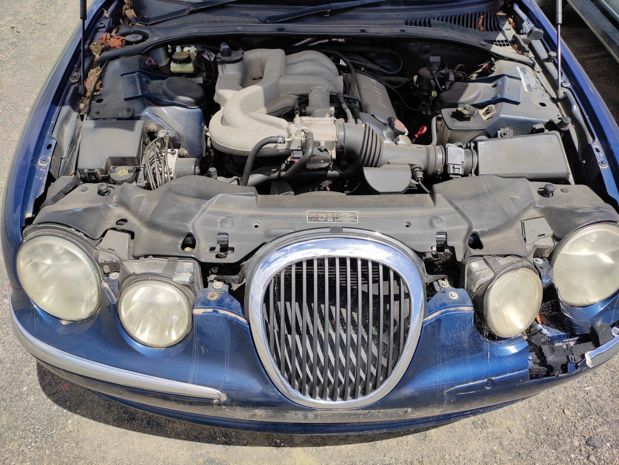 #136 JAGUAR S-TYPE 2002 FOR PARTS