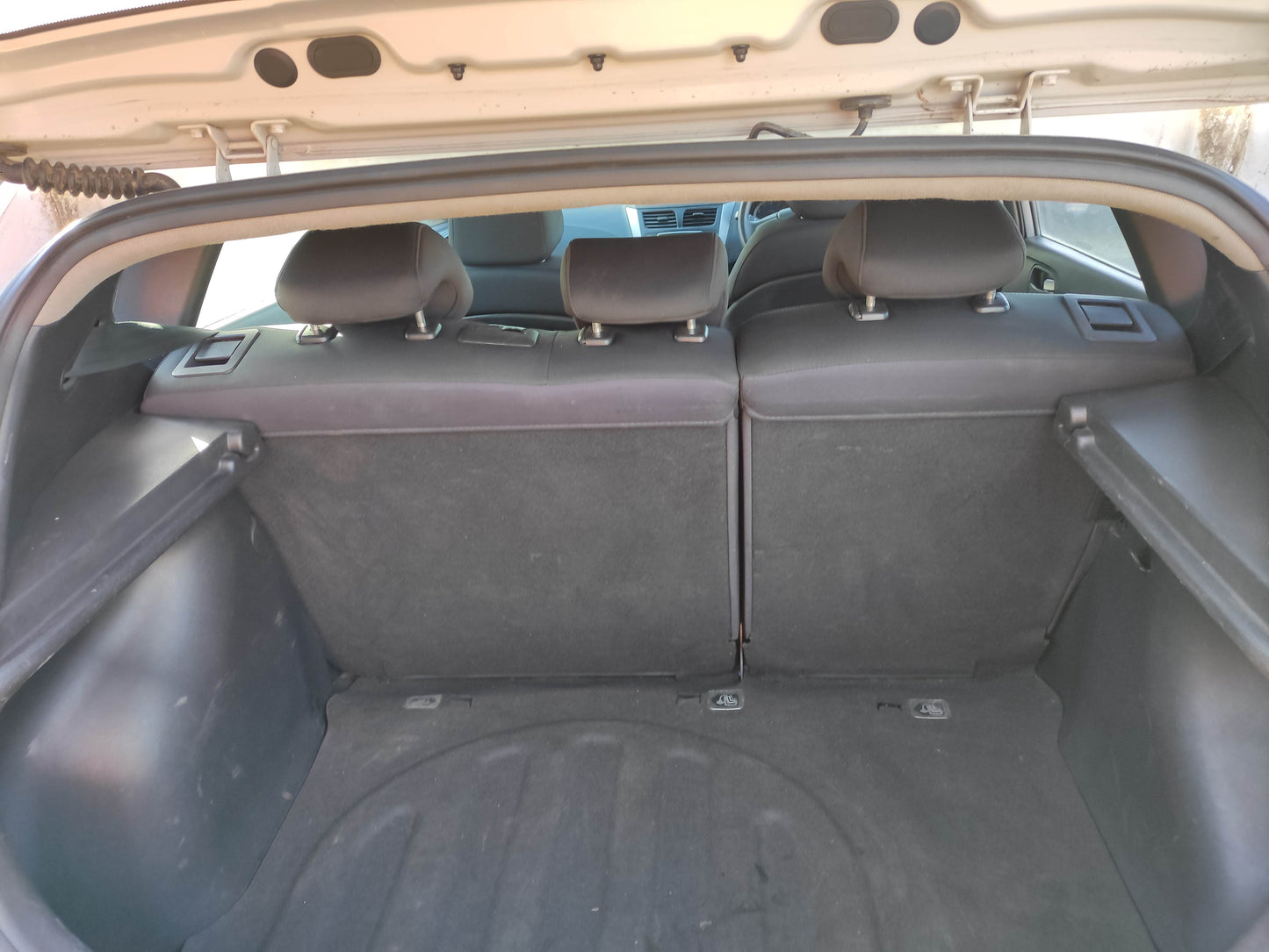 #729  HYUNDAI ACCENT 2016 FOR PARTS