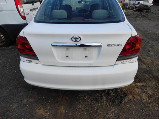#231 TOYOTA ECHO NCP FITS 1999 TO 2005 FOR PARTS