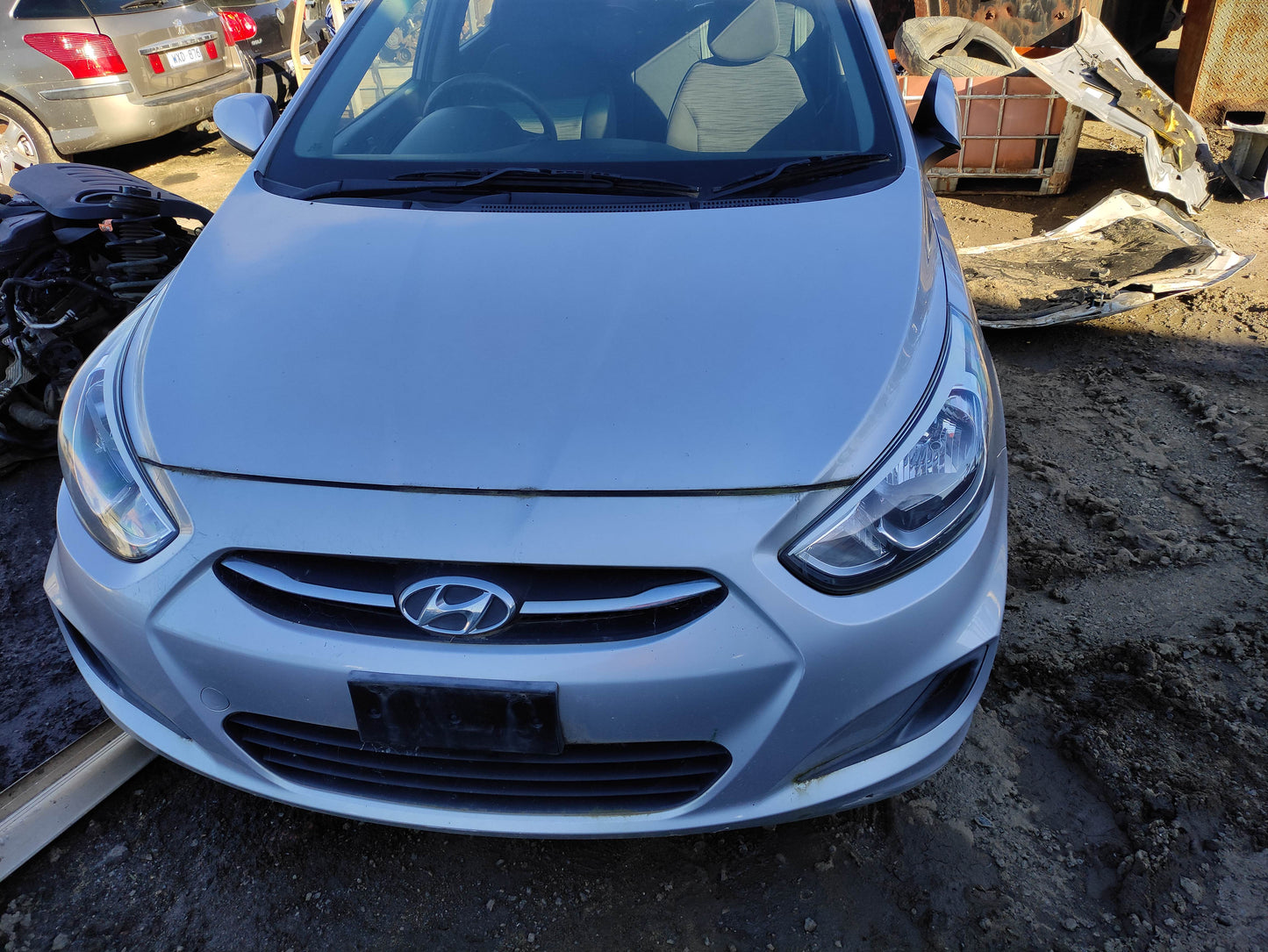 #729  HYUNDAI ACCENT 2016 FOR PARTS